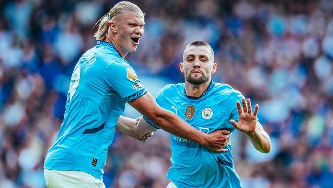 目决赛中 目决赛中